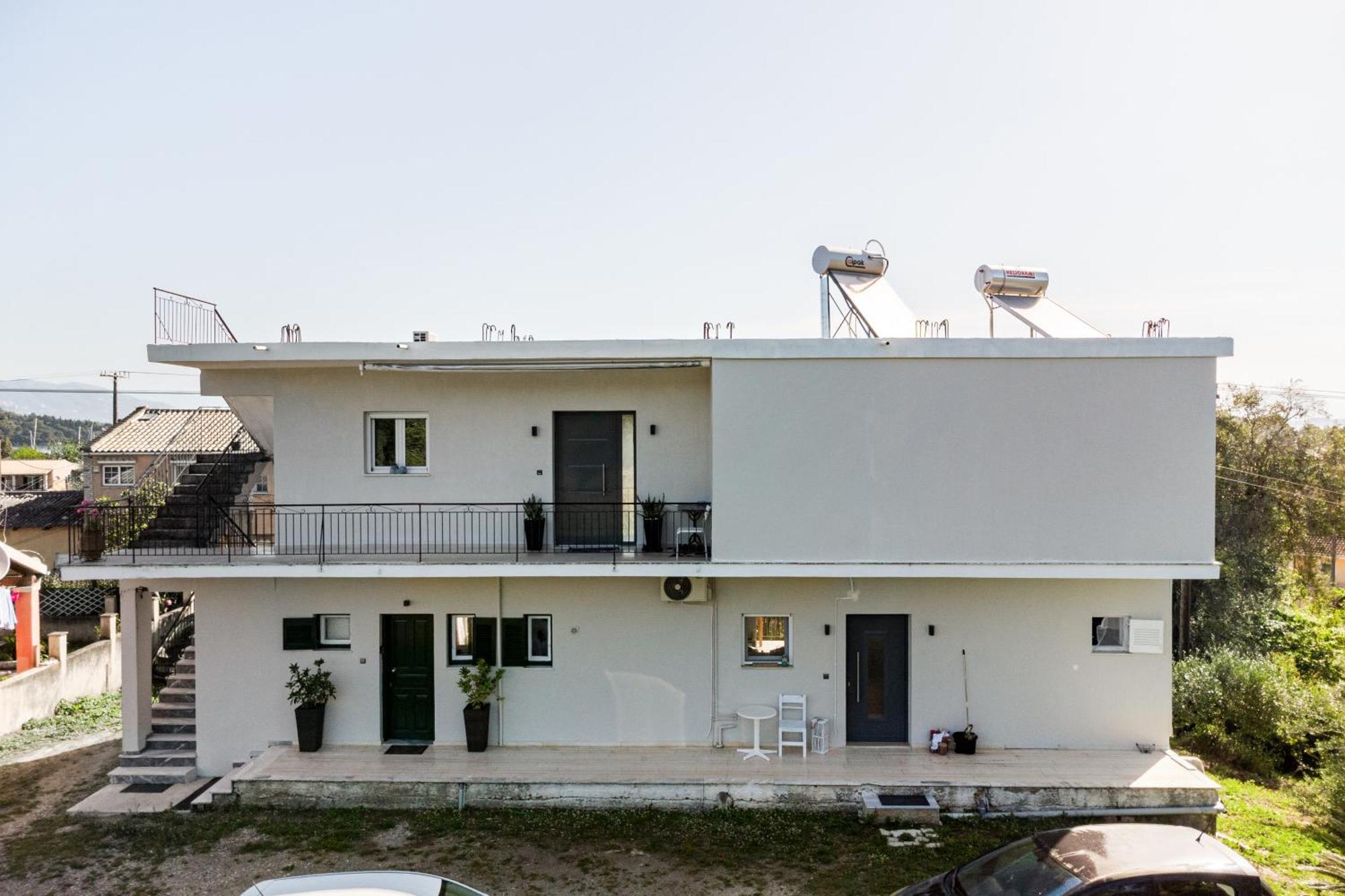 Ilios Place Corfu 公寓